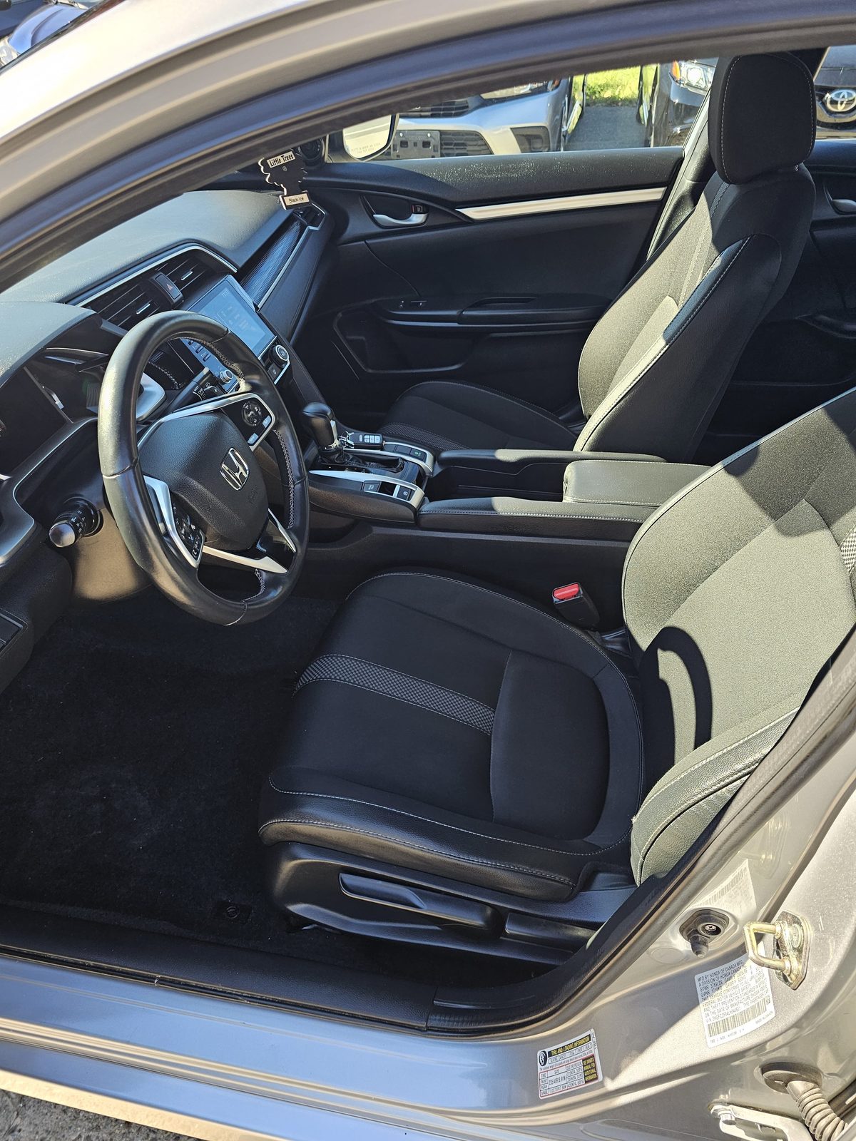 2020 Honda Civic Sport – 9