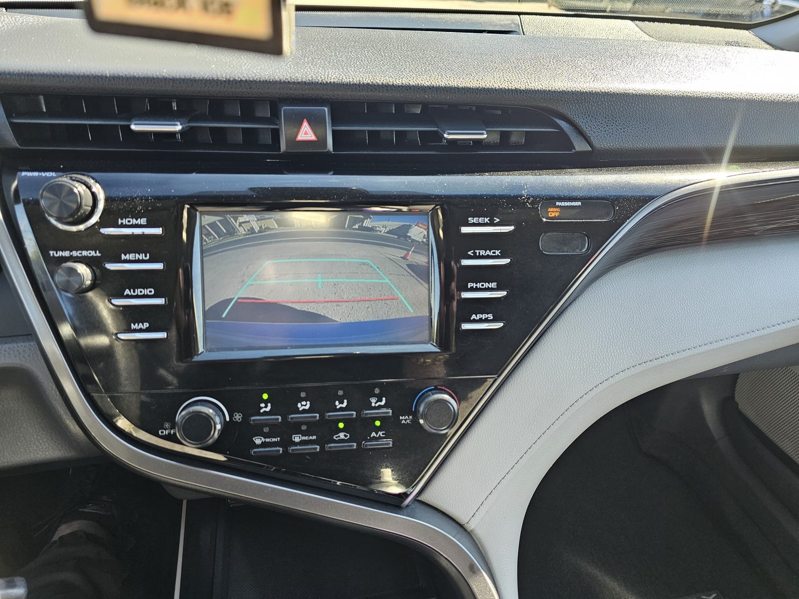 2019 Toyota Camry LE – 11